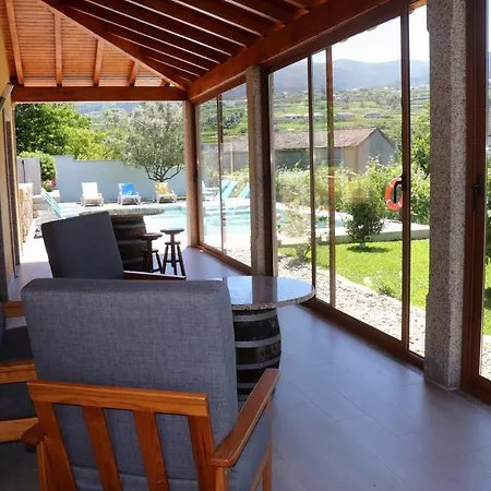 Casa Eiras Holiday home *